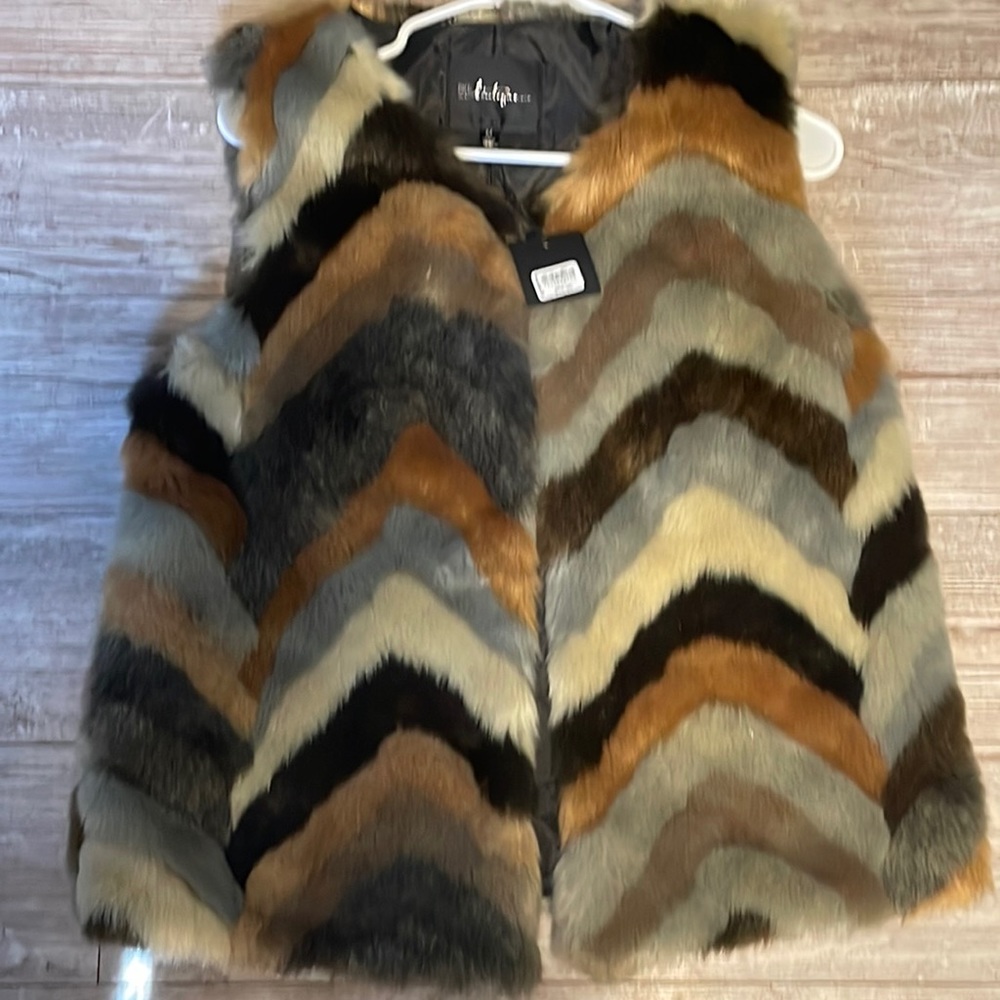 BKE boutique faux fur vest